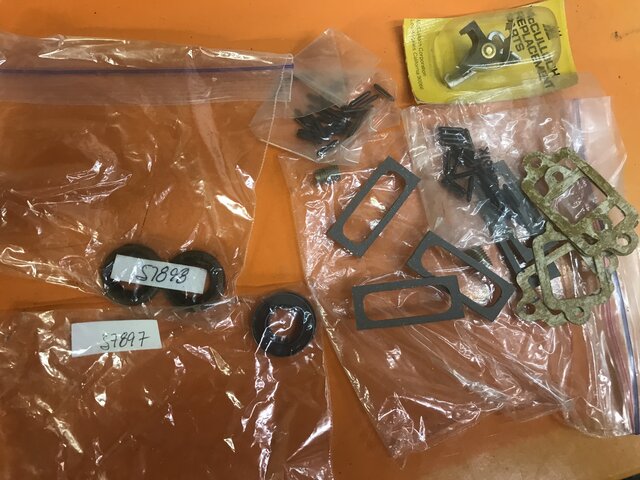 NOS-MAC_Points-Seals-Gaskets-etc.JPG