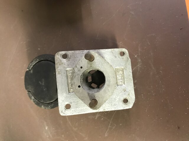 REED_447_single_stuffer_manifold_01.JPG